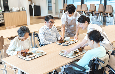 午前の活動支援